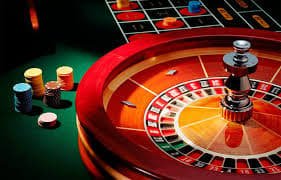 Tim pokeronline77 bekerja di pusat operasional modern dengan standar keamanan internasional